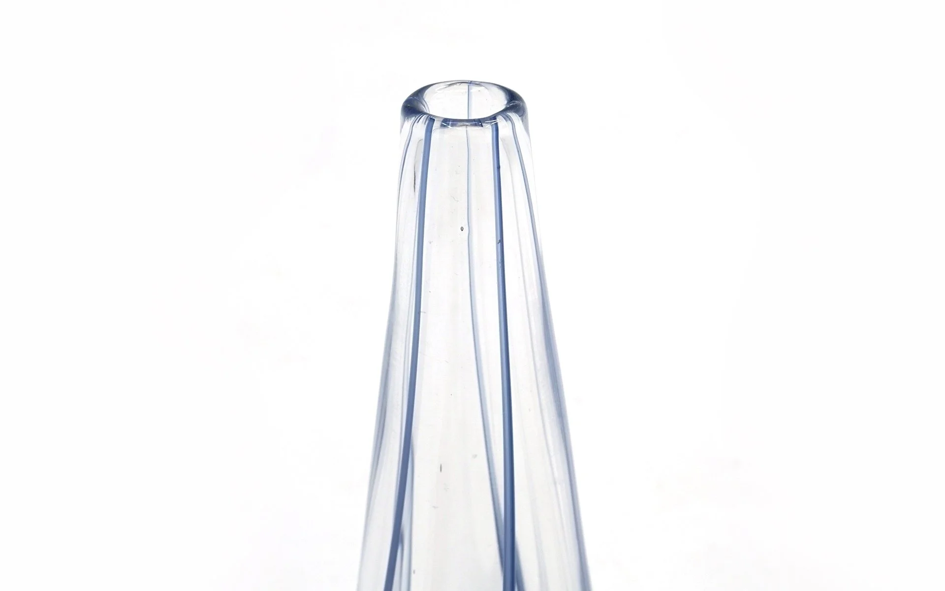 Blue Art Glass Footed Vase by Vicke Lindstrand for Kosta Boda